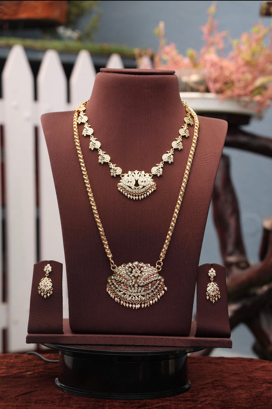 Attigai with dollar chain