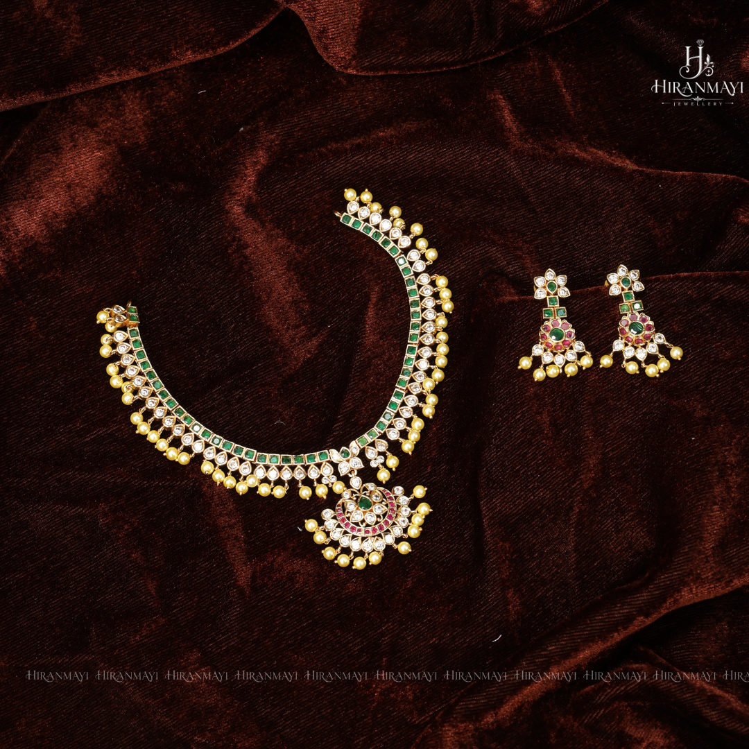 Guttapusulu chocker necklace with Kundan stones