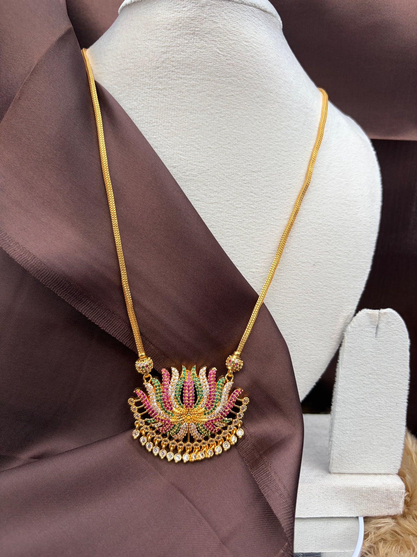 Lotus pendant with 24 inches micro polished chain