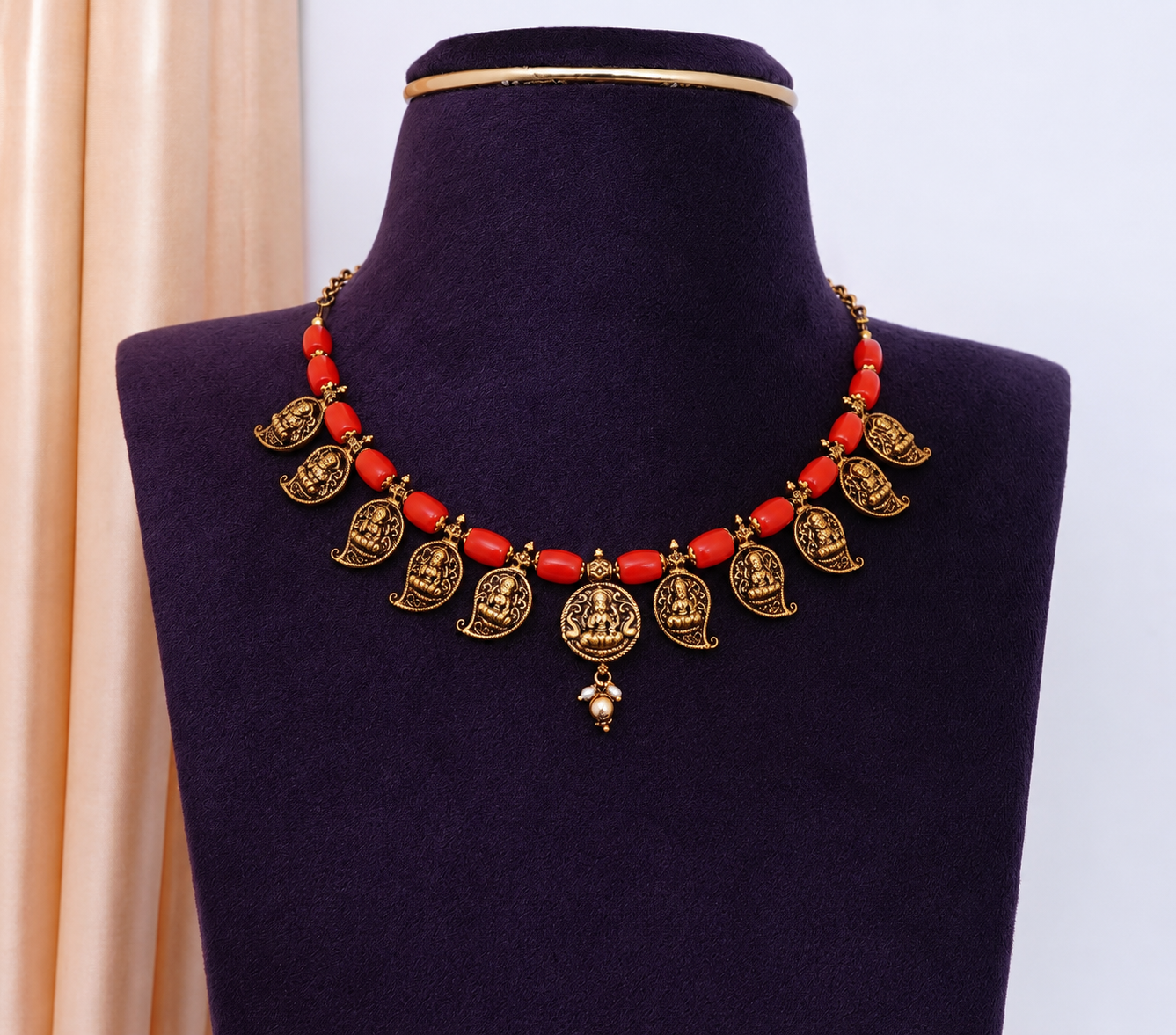 Pavazham with manga and coin Lakshmi motif necklace