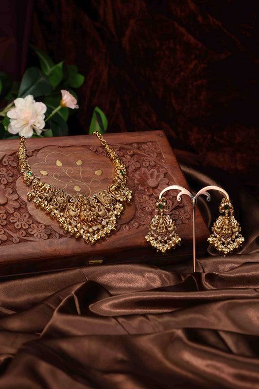 Antique bridal necklace with gold Lakshmi motif